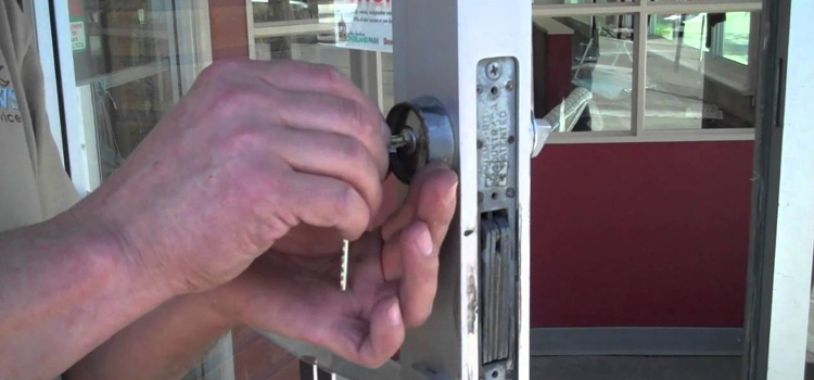 commercial door lock repair Chula Vista